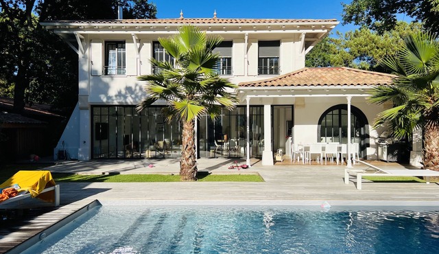 5 Bedroom Private vacation home in La Teste-de-Buch
