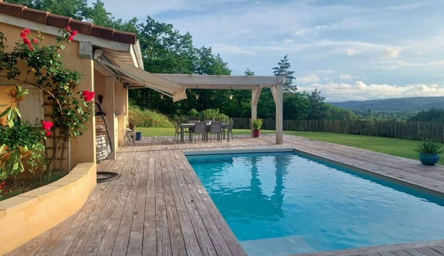 Access to a magnificent pool/poolhouse area with optional yoga classes