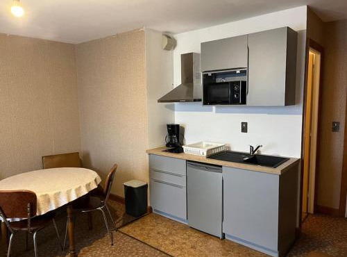 Agréable studio avec très belle vue in Bourbonne-les-Bains