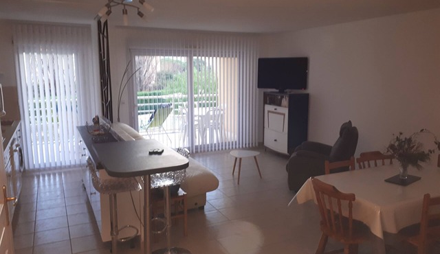 Appartement DE 67m2 - Balcon 13m2 - 10mns DE LA Plage