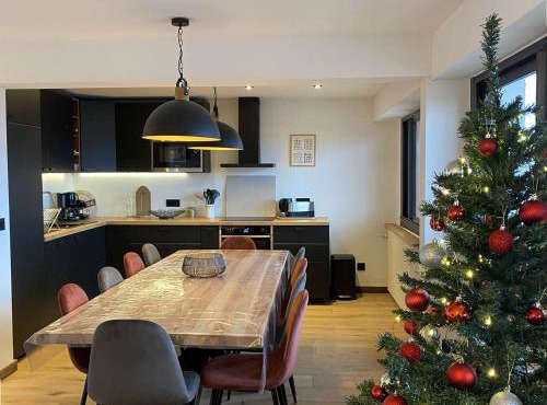 Appartement spacieux 5 pièces pour 10 pers à L'Alpe d'Huez, proche pistes et commerces - FR-1-405-347