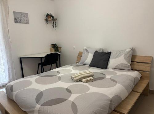 Appartement T2 tout confort avec terrasse avec Parking