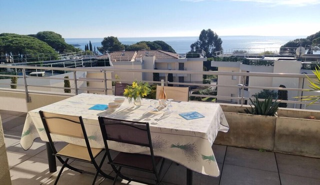 Apt With Pool Magnificent Sea View, 80m To Beach