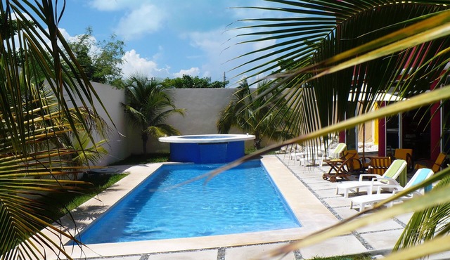 Architecturally stunning Villa with Penthouse in Isla Mujeres