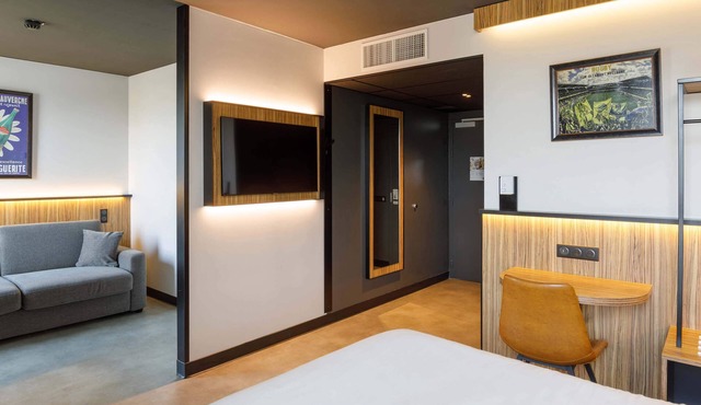 B&B HOTEL Clermont-Ferrand A71/A75 La Méridienne