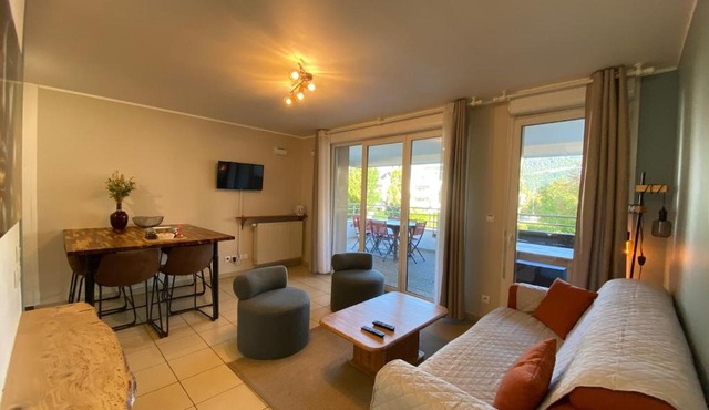 Beauregard- Charmant 2 chambres, terrasse & garage