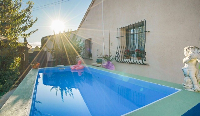 Beautiful private villa for 4 guests with private pool, WIFI, A/C, TV, terrace and pets allowed