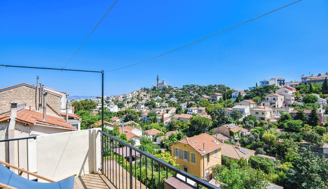 Bel appart avec terrasse et vue sur Notre-Dame