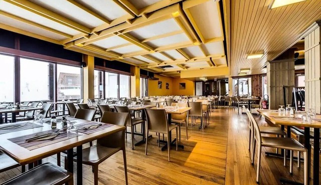 Belambra Clubs Arc 2000 - L'Aiguille Rouge - Half board and lifts - Standard Triple Room 1 Bedroom 2 Adults with view