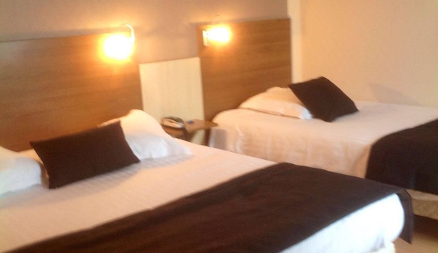 Brit Hotel le Magdalena