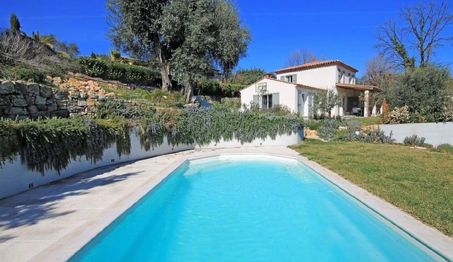 Côte d'Azur full villa heated pool sea view