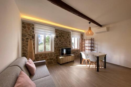 C014-Bel appartement de standing au Suquet