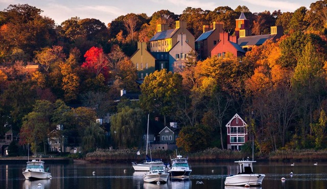 Captain's Cottage - Cold Spring Harbor Water Views in Cold Spring Harbor