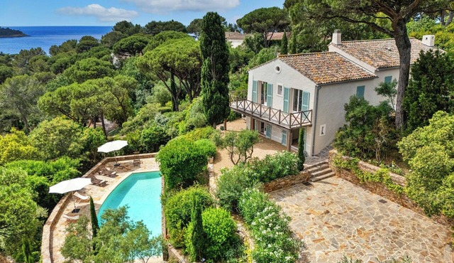 CASA-Fontaine Luxury Villa in Gigaro in Cavalaire-sur-Mer