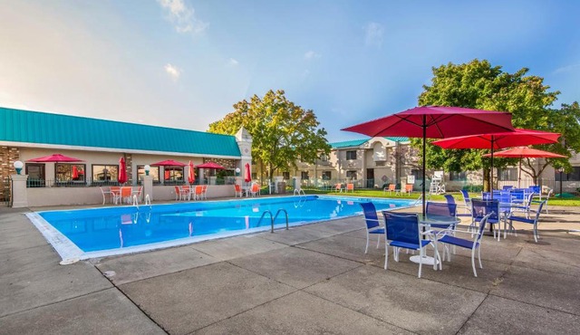 Cayuga Blu in Ithaca
