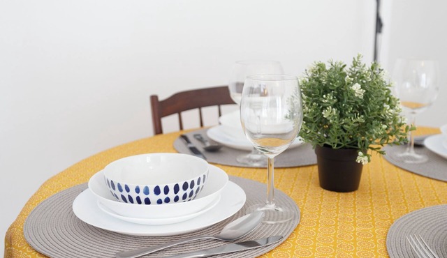 Central & Spacious 2BR in Almada Easy access to Lisbon in Almada