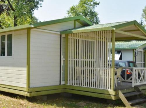 Chalet avec Terrasse - 2 Chambres - 5 Pers. - API-1-52-1233