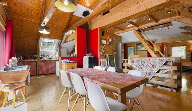 Chalet Gresse: Mountain View, Large Terrace & Private Green Space Around the Chalet in Gresse-en-Vercors