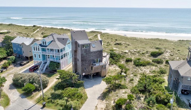 Charma's Landmark in Hatteras