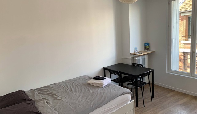 Charmant Studio rue Calme Bonne Localisation