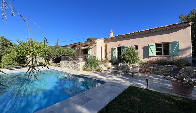 Charming house in Cabrieres
