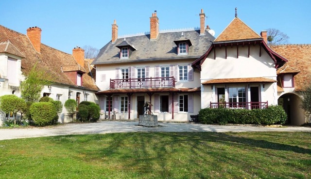 Charming Holiday Home in Sancerre – La Mésangerie