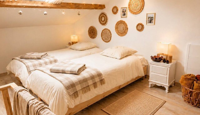 Charming little house at the foot of the Alpilles mountains