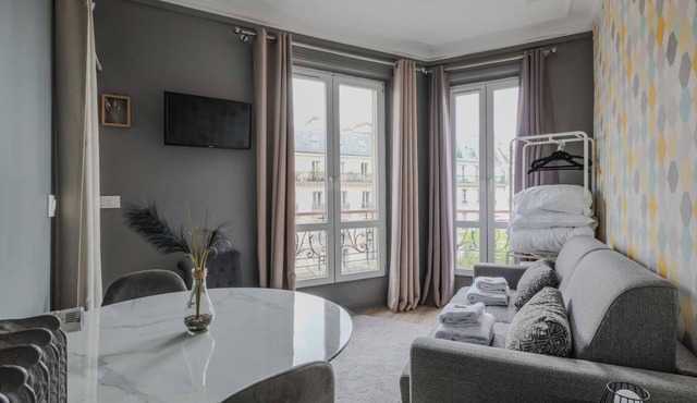 Comfortable Studio - 2P - Canal Saint-Martin in Paris
