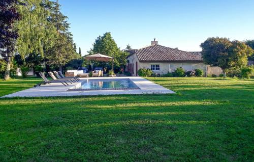 Cozy Home In Doulezon