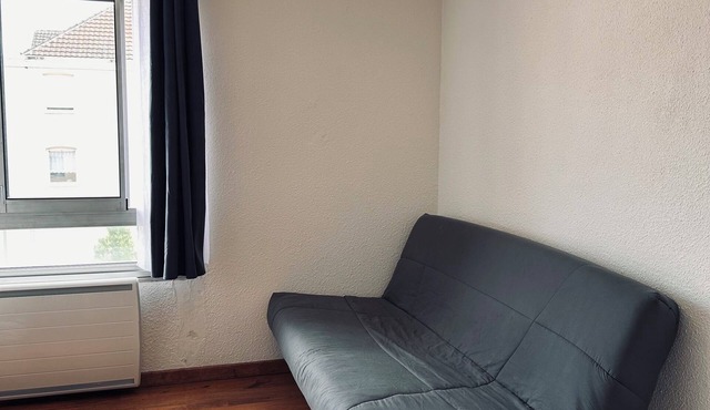 Cozy studio apartment near downtown Paray-le-Monial