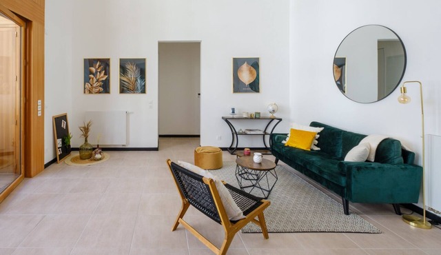 Duplex St Germain - Unique, Spacieux et Idéalement Situé