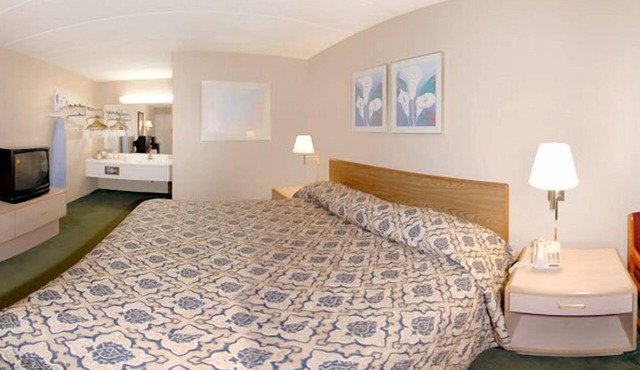 Econo Lodge Franklin - Springboro in Franklin