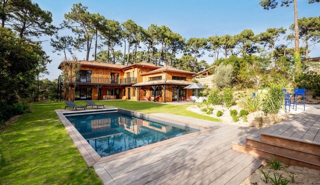 Etxola, 7 chambres, piscine chauffée, superbe villa typique, grand jardin