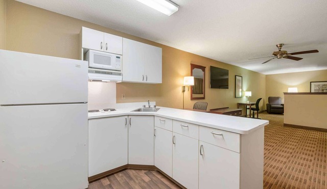 Extended Stay America Suites Hampton Coliseum in Hampton