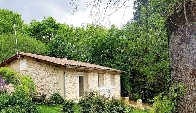 Gîte de Charme en Pierre au Calme