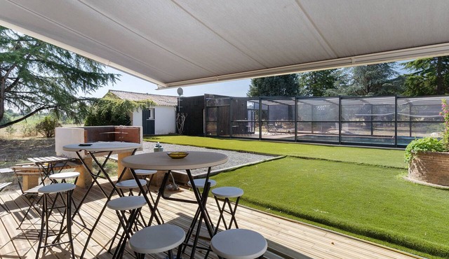 Gîte de la Tour Rouge – Peaceful Retreat with Private Pool Near Saint-Émilion