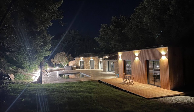 Gîte du kélou, sauna, swimming pool and spa, near the Ardèche gorge!