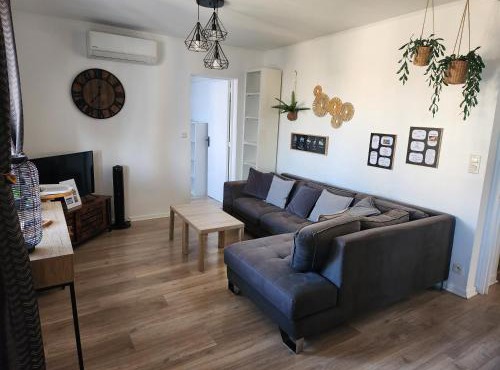 GÎTES MA&LIA SUD ARDÈCHE in Saint-Étienne-de-Fontbellon
