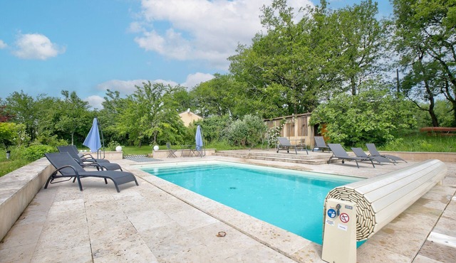 Gîte Déodatus in Cladech – House with Garden, Saltwater Pool, and Air Conditioning
