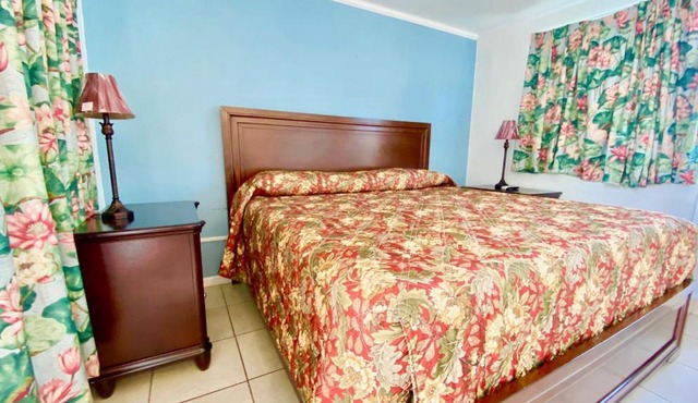 Glades Motel - Naples in Naples