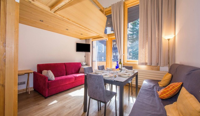 Grand Roc B121 260m from Slopes, View & Parking, Argentière (Chamonix), France