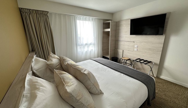 Hôtel AKENA Chauray Niort in Chauray