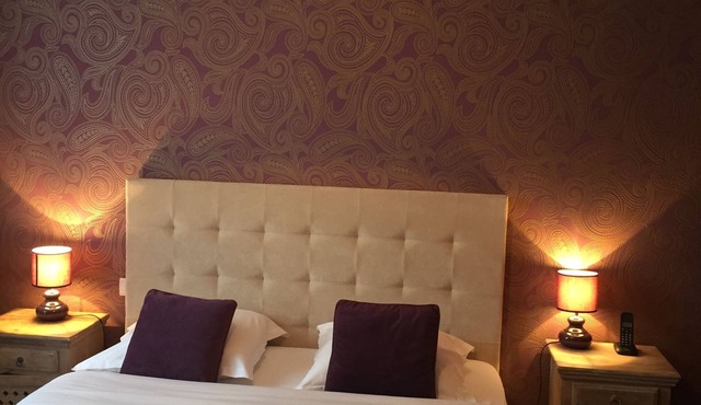Hôtel Restaurant Le Central in Boussac