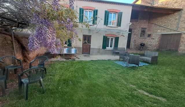 Holiday Home 'Gîte Les Glycines'