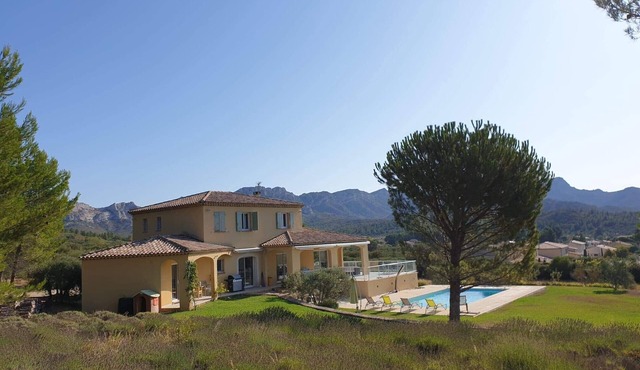 Holiday rental villa view and pool AUREILLE LS1-449