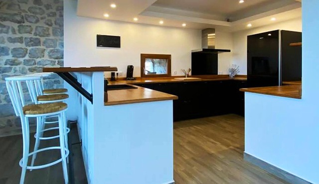 Homerez - Spacious house for 6 ppl. with garden at Balazuc