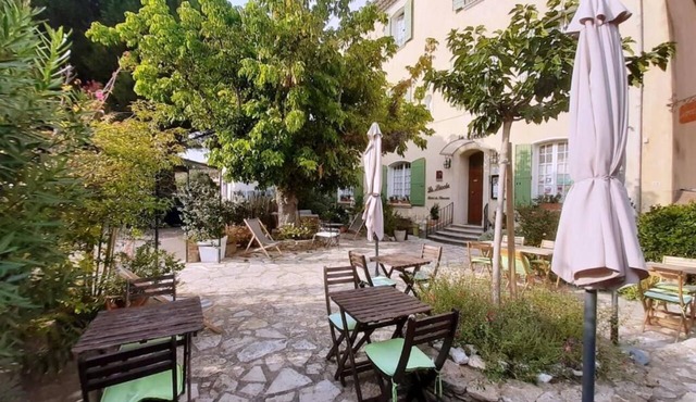 Hotel le Siecle