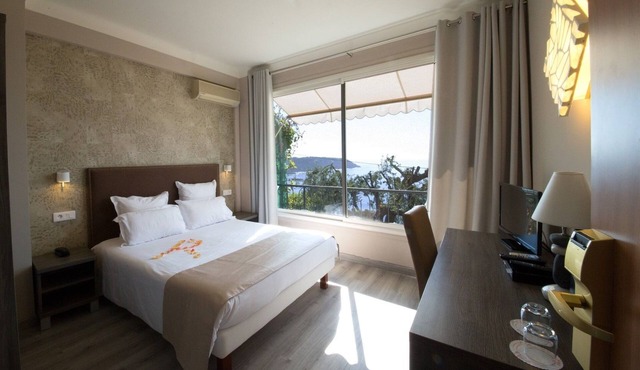 Hotel Regency