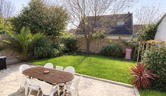House 12 persons, 6 bedrooms, with garden - Quick access Paris/stade de France !