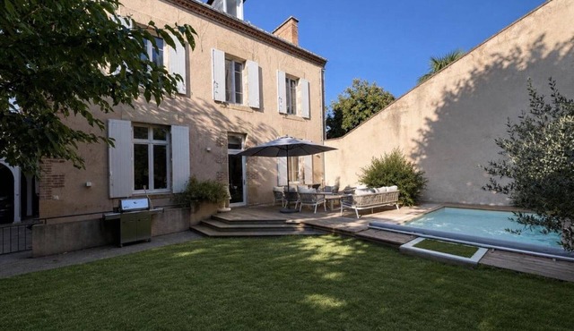 House with pool in Moulins center - 8 guests